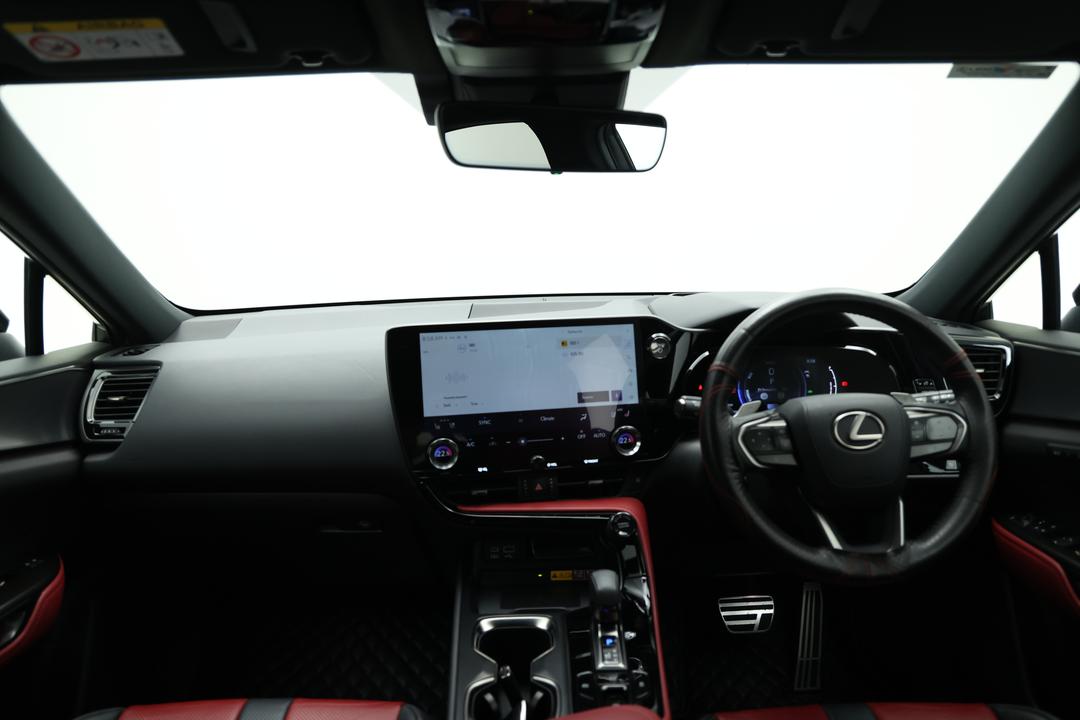 2022 Lexus Nx350h F Sport Hybrid 2WD, Automatic, 40388 km, Dashboard View