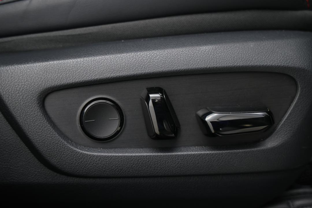 2022 Lexus Nx350h F Sport Hybrid 2WD, Automatic, 40388 km, Drivers Side Adjustment Panel