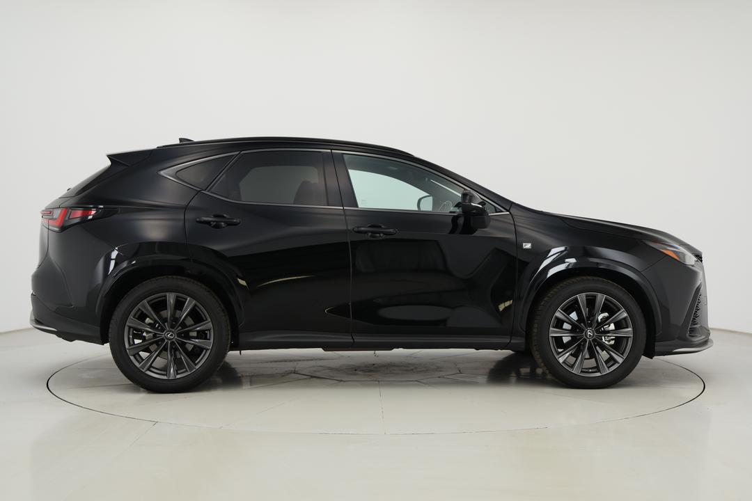 2022 Lexus Nx350h F Sport Hybrid 2WD, Automatic, 40388 km, Right Side View