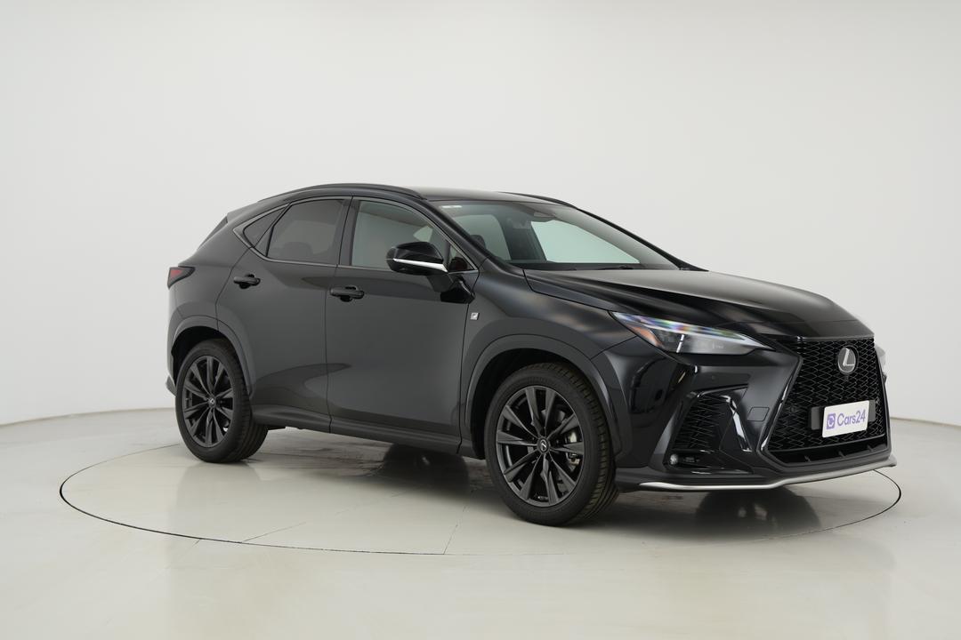 2022 Lexus Nx350h F Sport Hybrid 2WD, Automatic, 40388 km, Right Front Diagonal (45- Degree) View