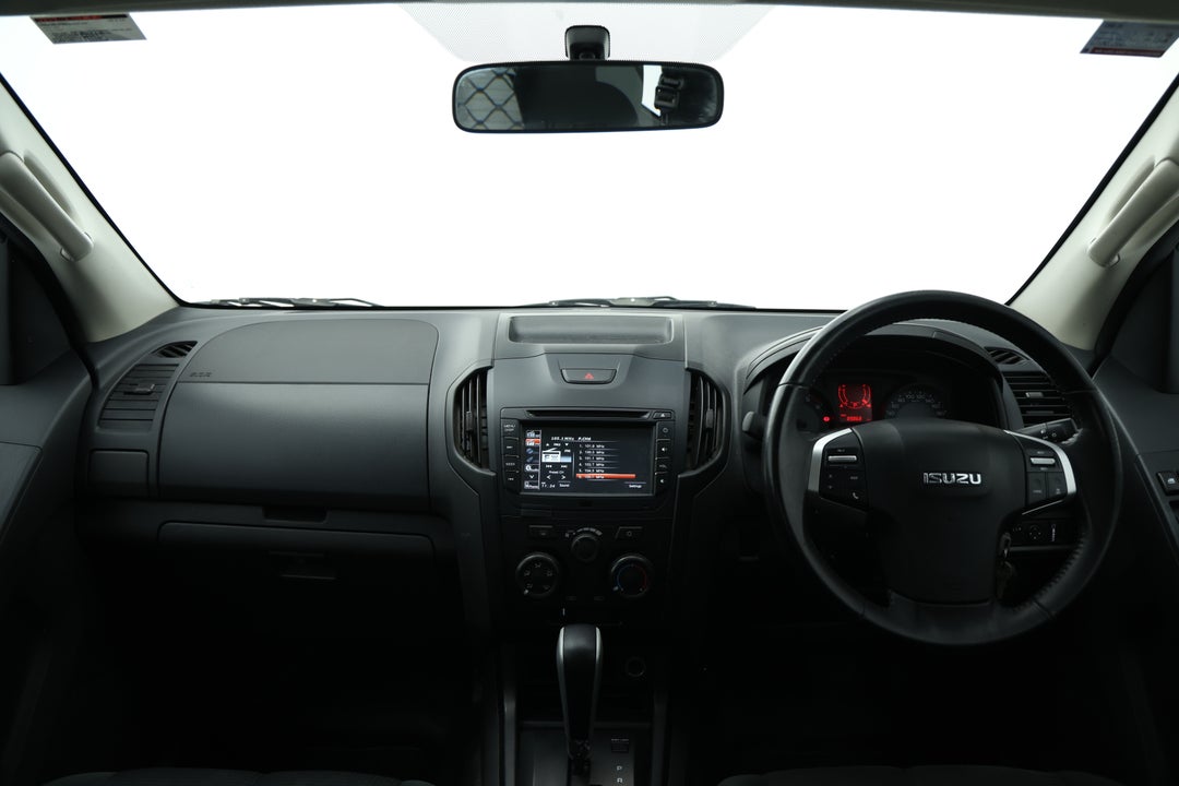 2018 Isuzu D-MAX Sx Hi-ride (4x2), Automatic, 89868 km, Dashboard View