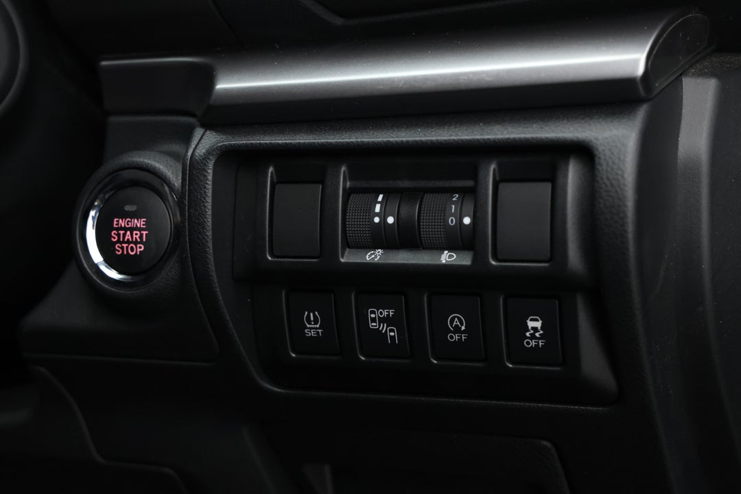 2022 Subaru XV 2.0i Premium AWD, Automatic, 60002 km, Utility Switches/Buttons