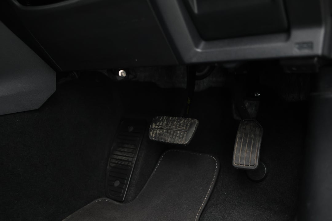 2022 Subaru XV 2.0i Premium AWD, Automatic, 60002 km, Pedals and Footmat