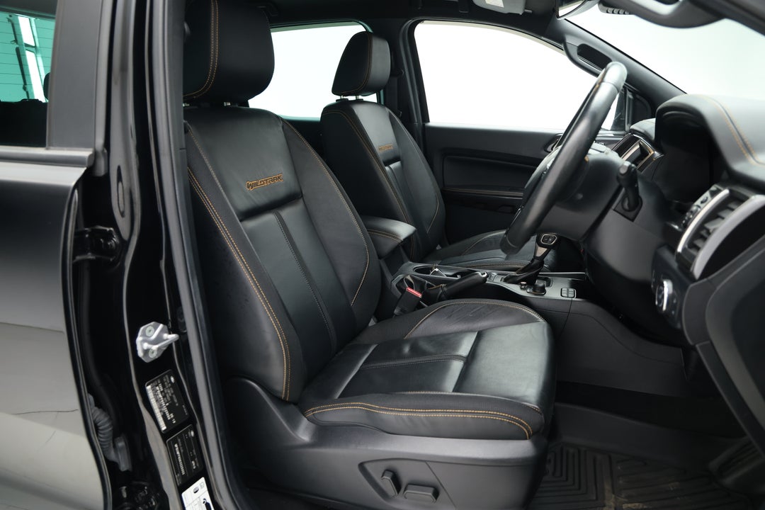 2019 Ford Ranger Wildtrak 2.0 (4x4), Automatic, 64245 km, Right Side Front Door Cabin View