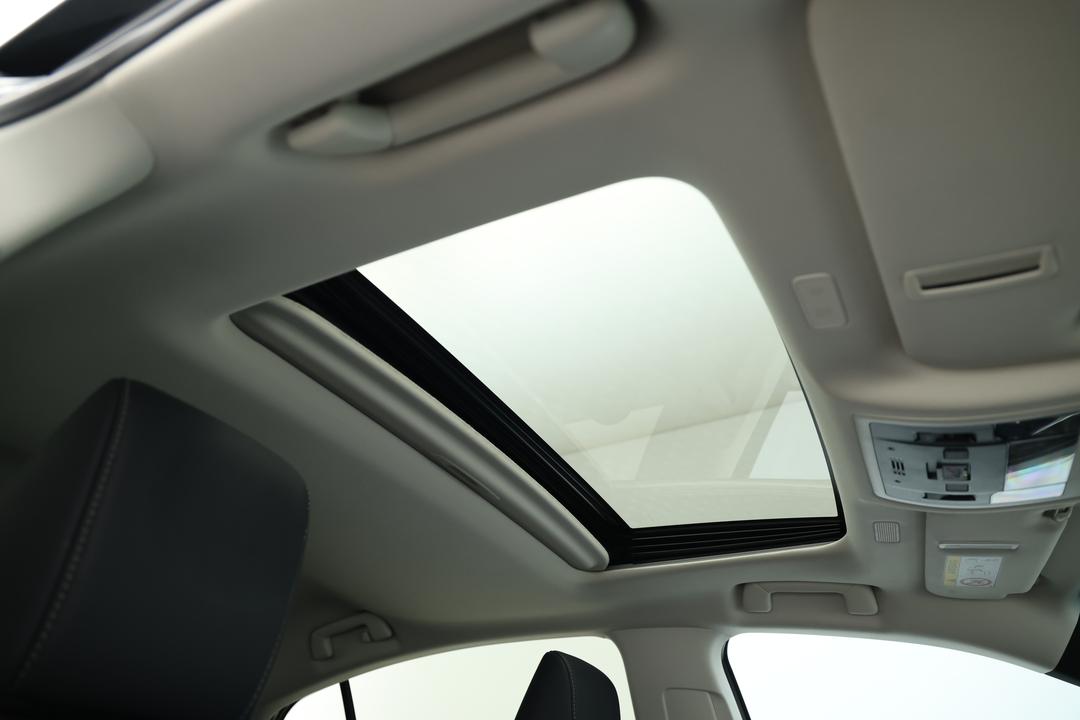 2023 Lexus Es300h Luxury (hybrid), Automatic, 42447 km, Interior Sunroof/Moonroof