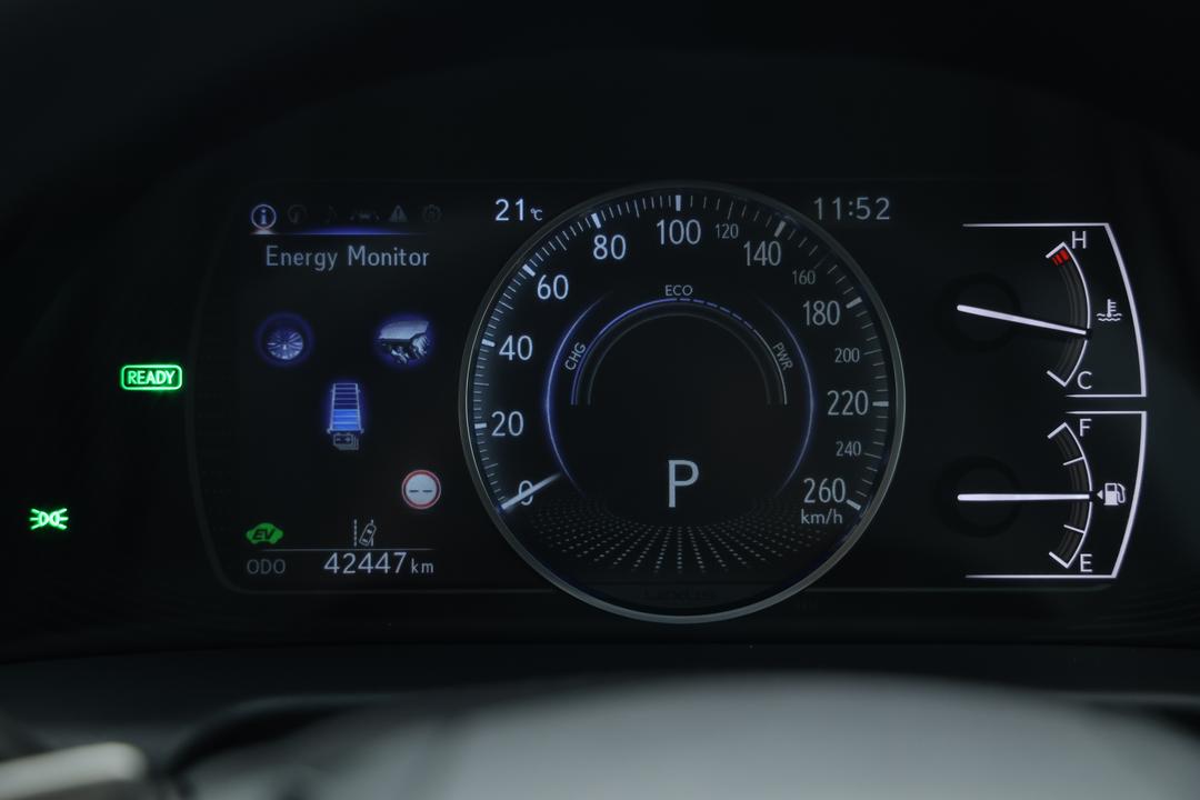 2023 Lexus Es300h Luxury (hybrid), Automatic, 42447 km, Odometer View