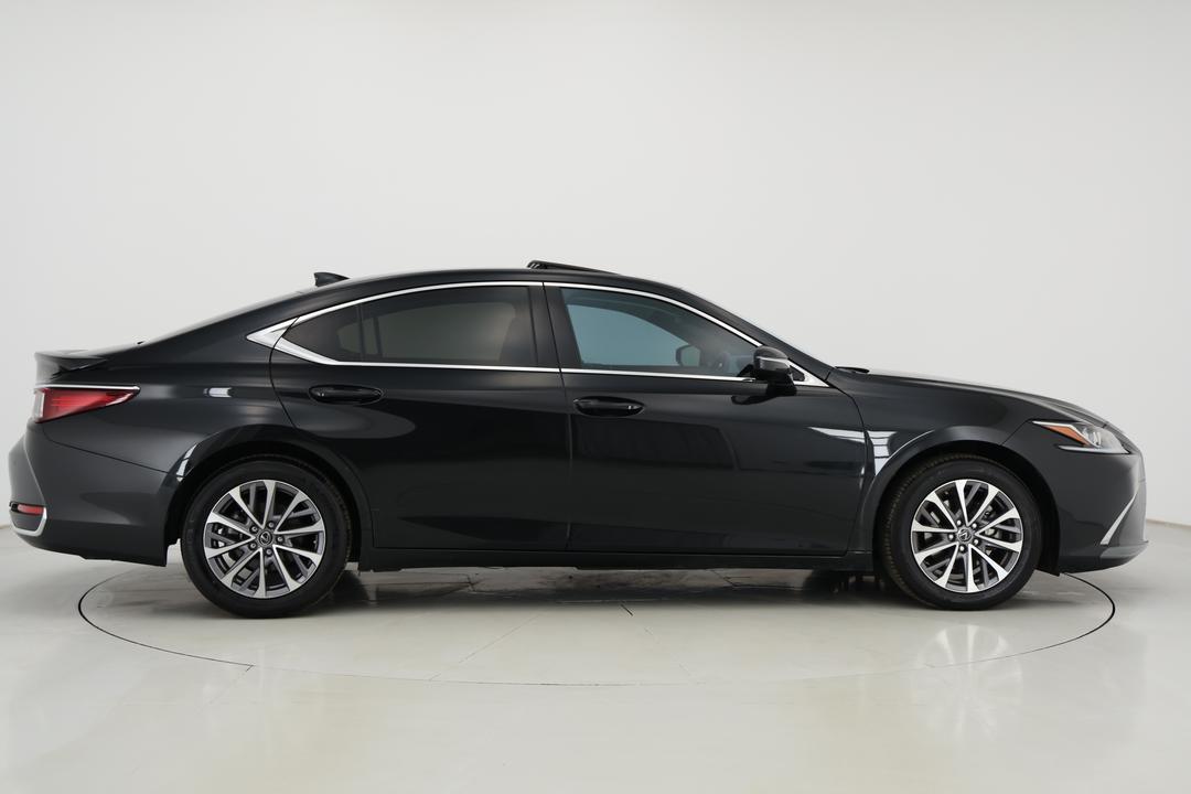 2023 Lexus Es300h Luxury (hybrid), Automatic, 42447 km, Right Side View