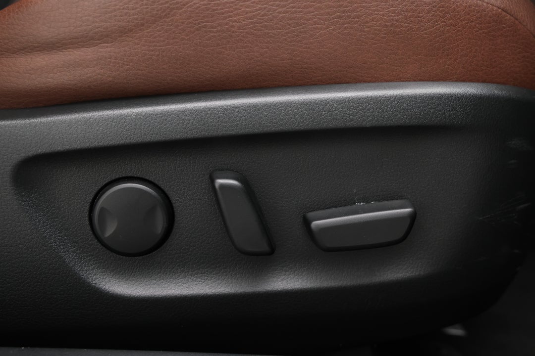 2022 Mazda Mx-30 G20e Astina Mhev, Automatic, 41722 km, Drivers Side Adjustment Panel