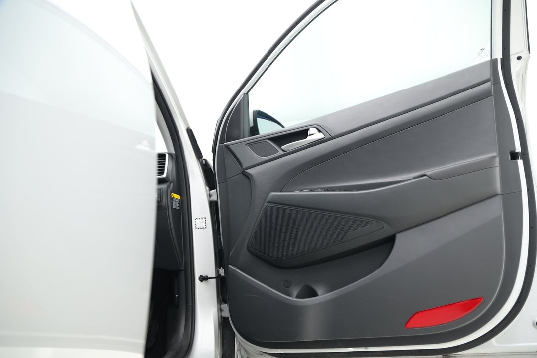 2020 Hyundai Tucson Active (2WD), Automatic, 55788 km, Speaker View