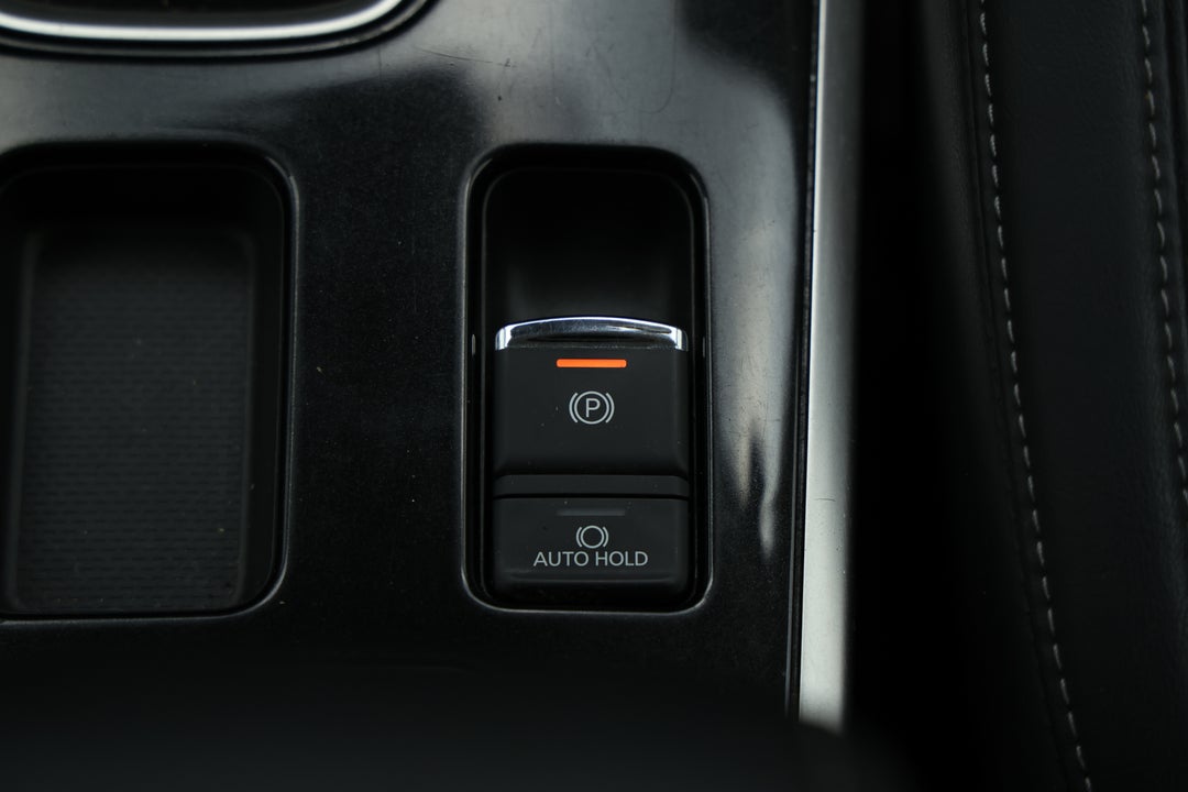 2019 Mitsubishi Outlander Ls 7 Seat (2WD), Automatic, 53949 km, Handbrake