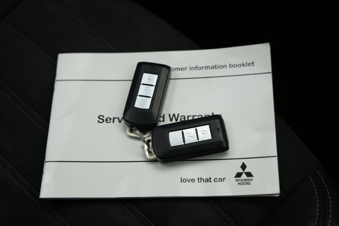 2019 Mitsubishi Outlander Ls 7 Seat (2WD), Automatic, 53949 km, Key Close-up