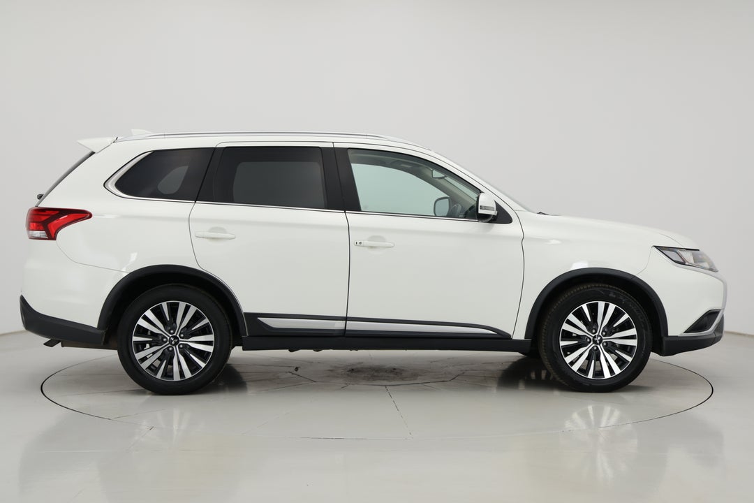 2019 Mitsubishi Outlander Ls 7 Seat (2WD), Automatic, 53949 km, Right Side View