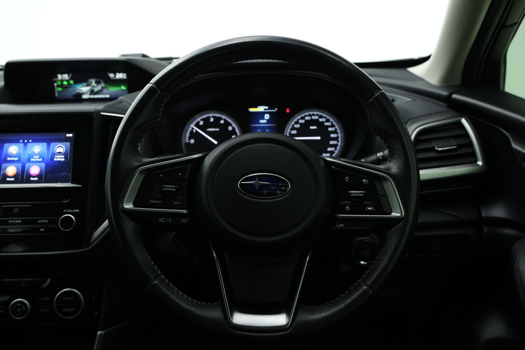 2018 Subaru Forester 2.5i (AWD), Automatic, 111095 km, Steering Wheel Close-up