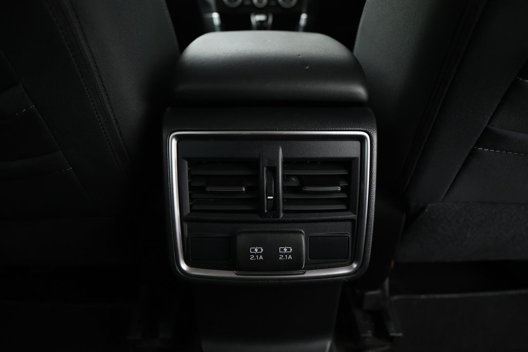 2018 Subaru Forester 2.5i (AWD), Automatic, 111095 km, Rear A/C Vent