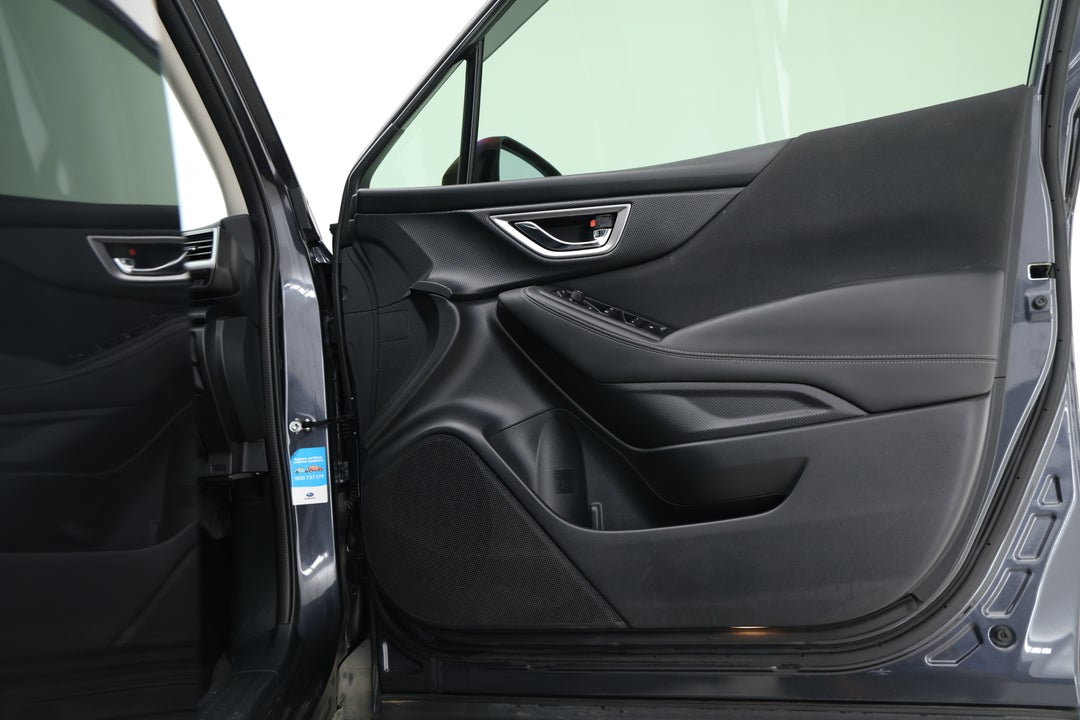 2018 Subaru Forester 2.5i (AWD), Automatic, 111095 km, Speaker View