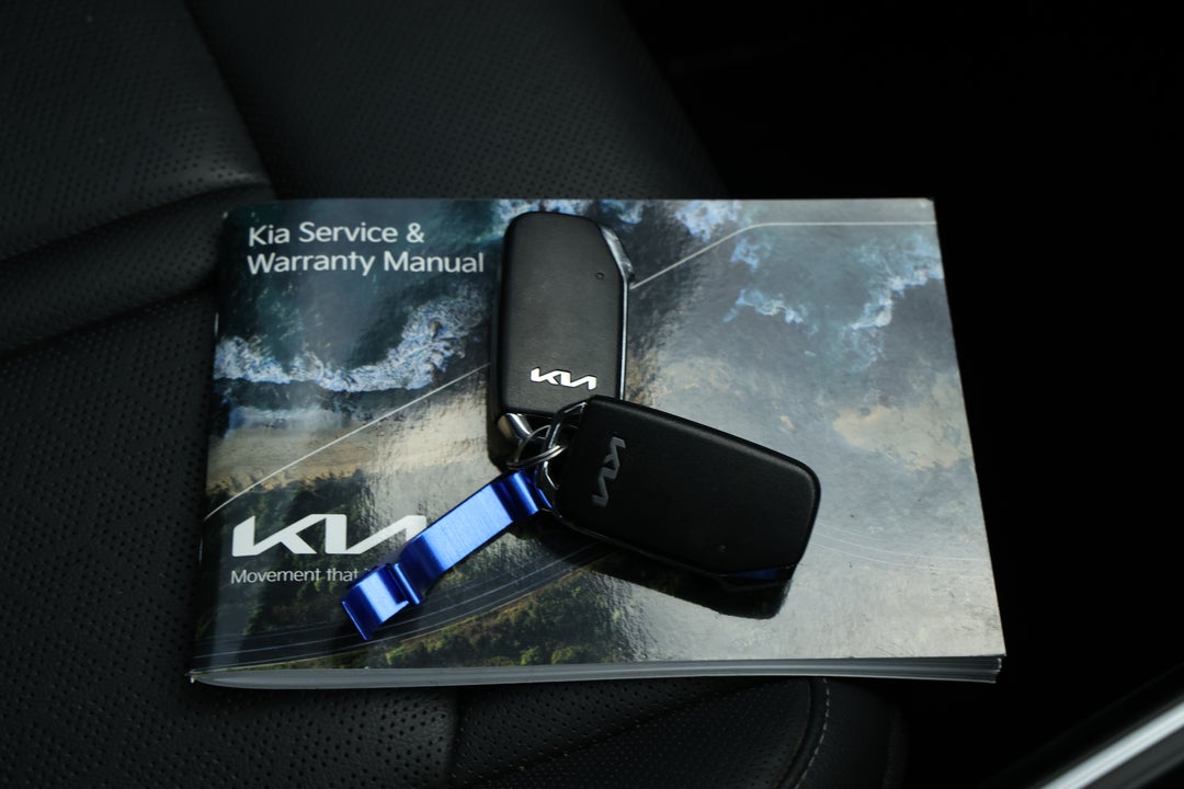 2022 Kia Sorento Sport+ 7 Seat, Automatic, 94408 km, Key Close-up