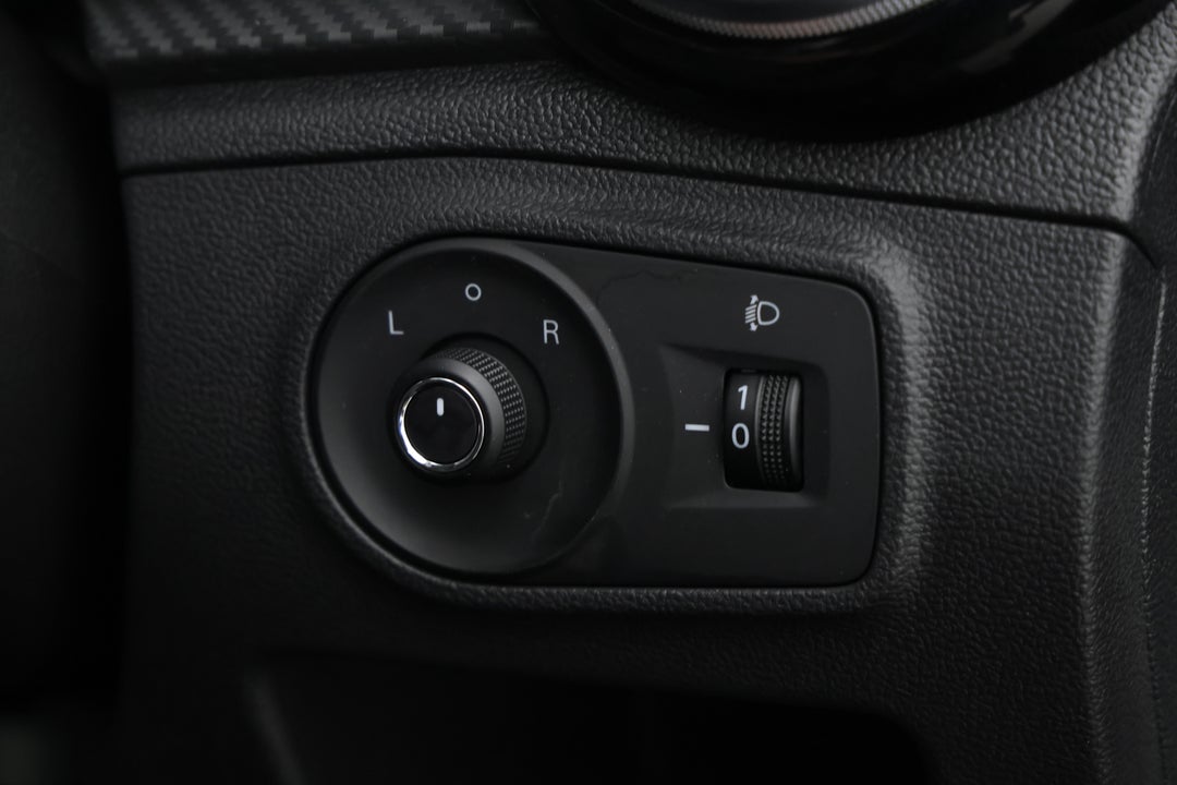 2023 MG Mg3 Auto Excite (with Navigation), Automatic, 39884 km, Utility Switches/Buttons