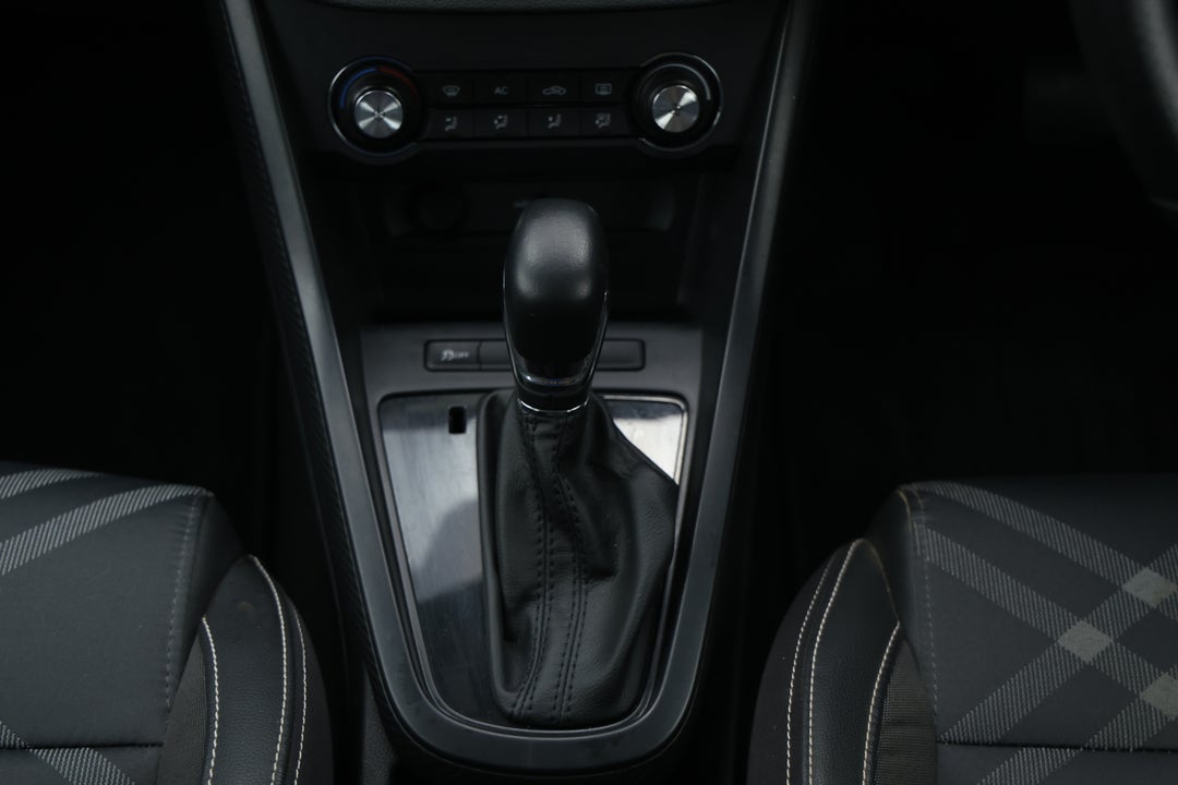 2023 MG Mg3 Auto Excite (with Navigation), Automatic, 39884 km, Gear Lever 