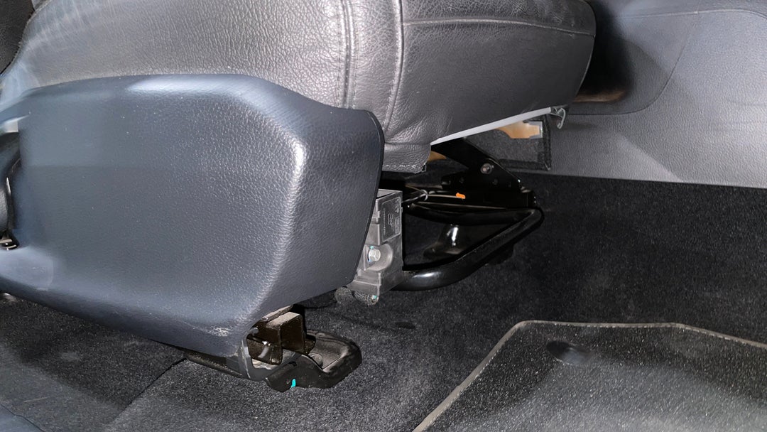 2021 Ford Ranger Xlt 3.2 (4x4), Automatic, 38957 km, Drivers Side Adjustment Panel