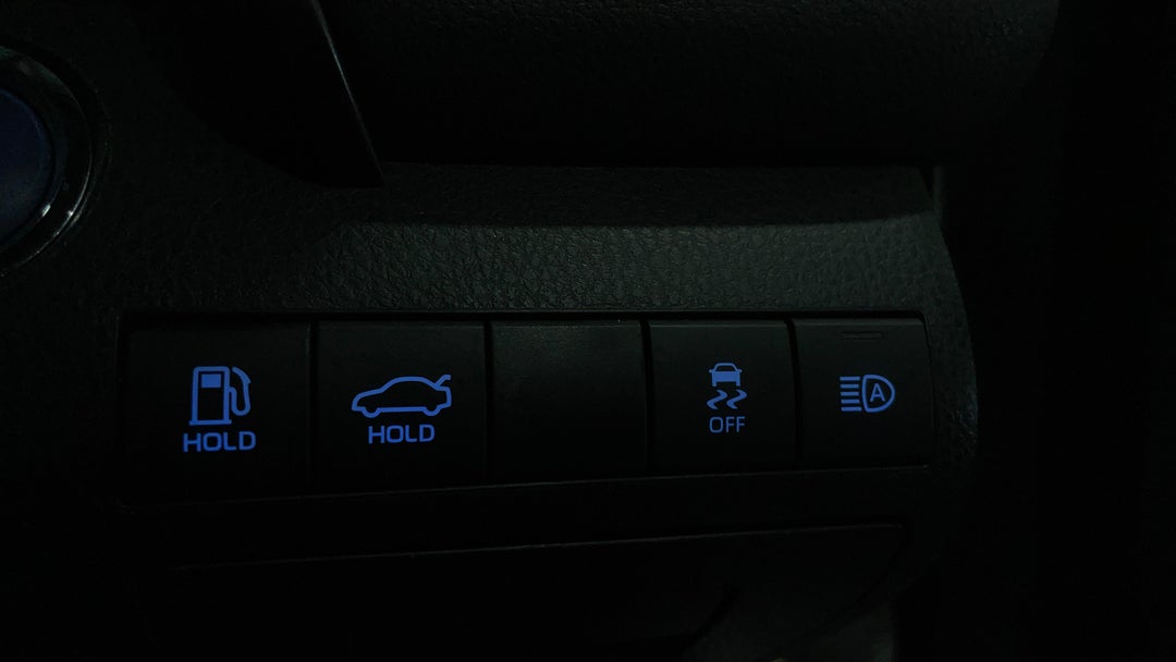 2023 Toyota Camry Ascent Hybrid, Automatic, 35467 km, Utility Switches/Buttons