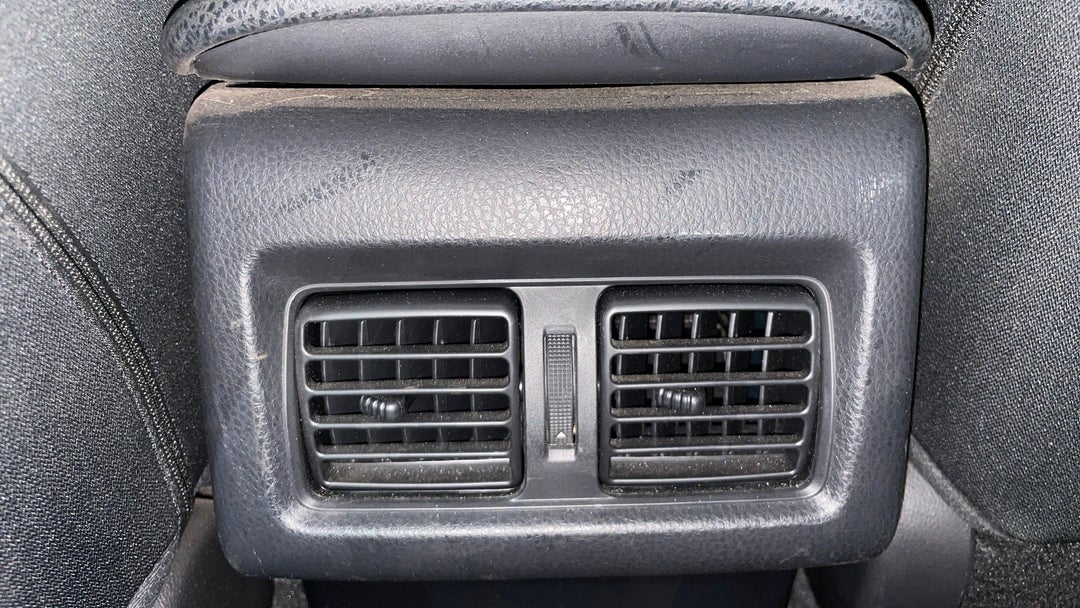 2023 Toyota Camry Ascent, Automatic, 43922 km, Rear A/C Vent