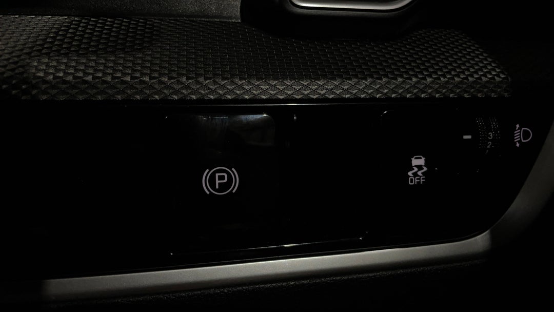 2023 Kia Sportage S (FWD), Automatic, 48157 km, Handbrake