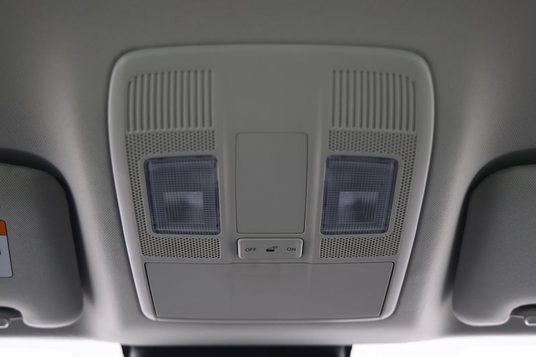 2025 Mazda CX-5 G25 Touring (AWD), Automatic, 13587 km, On-Roof Controls/Sunglass holder