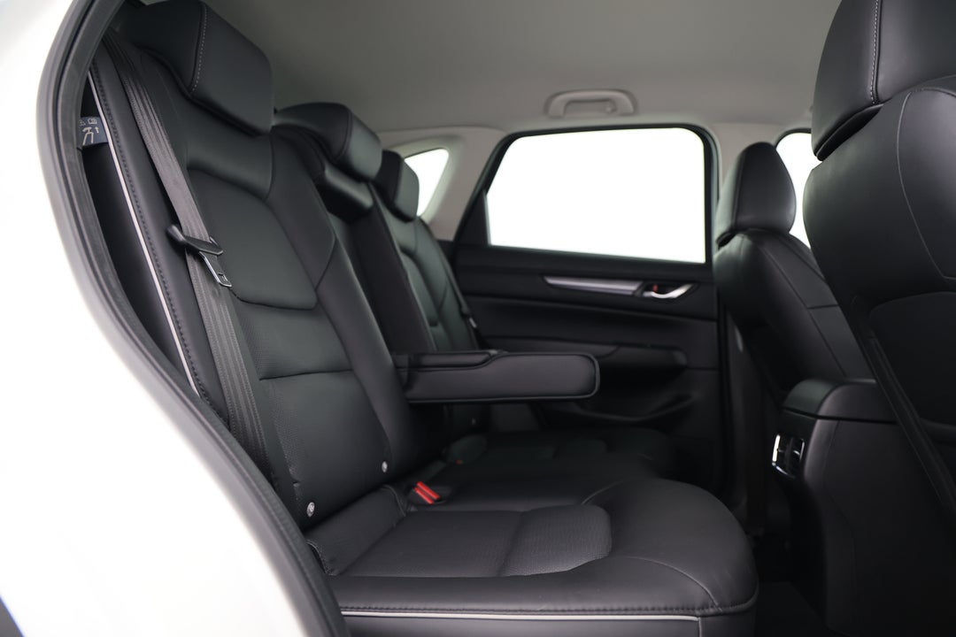 2025 Mazda CX-5 G25 Touring (AWD), Automatic, 13587 km, Right Side Rear Door Cabin View