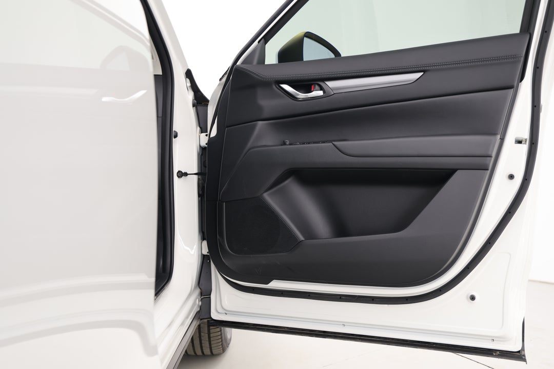 2025 Mazda CX-5 G25 Touring (AWD), Automatic, 13587 km, Speaker View