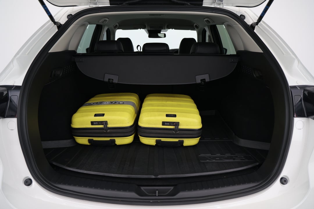 2025 Mazda CX-5 G25 Touring (AWD), Automatic, 13587 km, Boot Inside View with Luggage