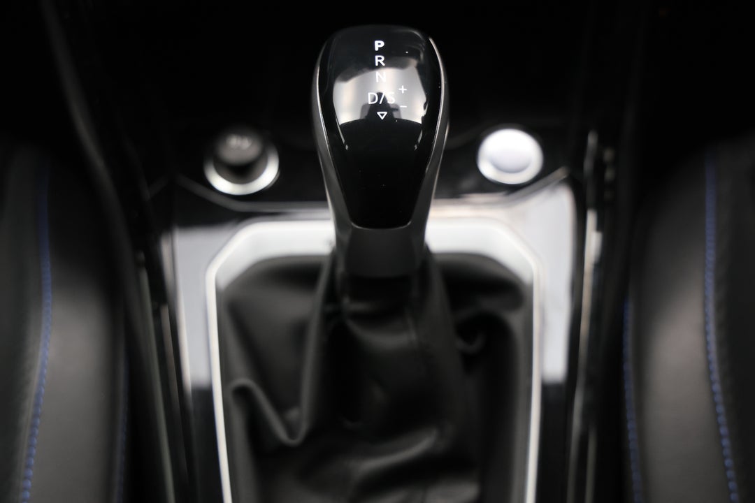 2023 Volkswagen T-roc R, Automatic, 59953 km, Gear Lever 