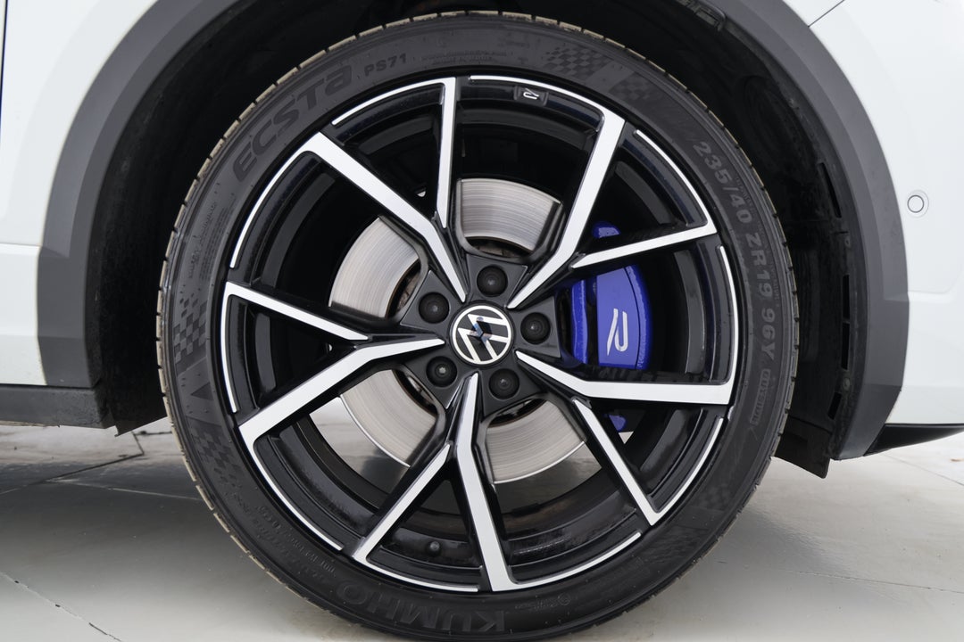2023 Volkswagen T-roc R, Automatic, 59953 km, Right Front Wheel
