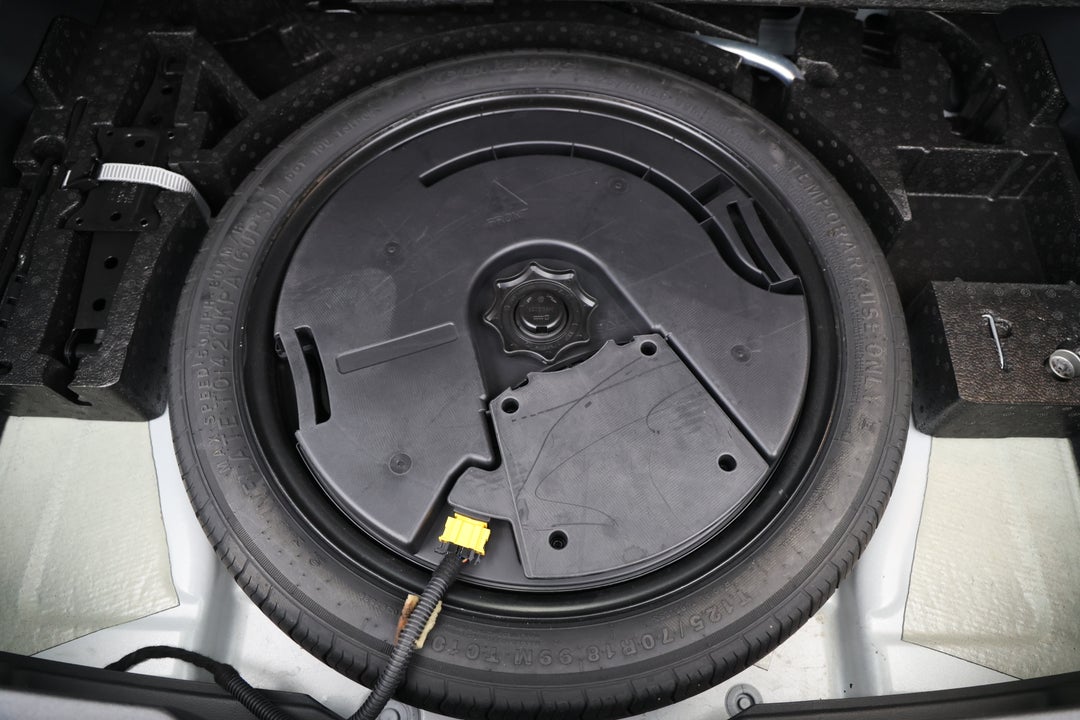 2023 Volkswagen T-roc R, Automatic, 59953 km, Spare Wheel