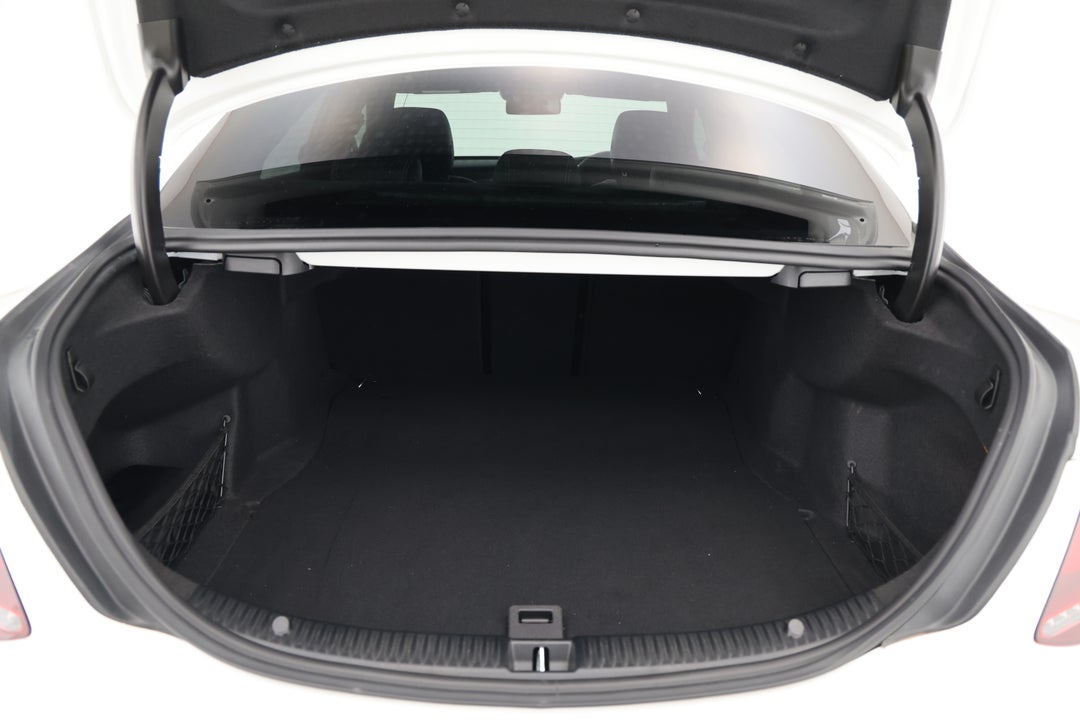 2020 Mercedes-benz C300 Edition C, Automatic, 54013 km, Boot Inside View