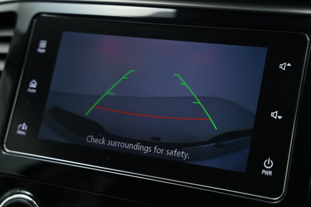 2019 Mitsubishi Triton Gls (4x4), Automatic, 106763 km, Parking Camera