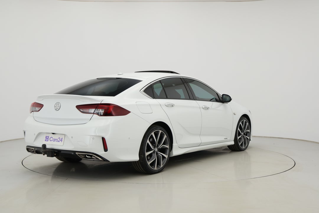 2018 Holden Commodore Vxr, Automatic, 116696 km, Right Back Diagonal (45- Degree) View