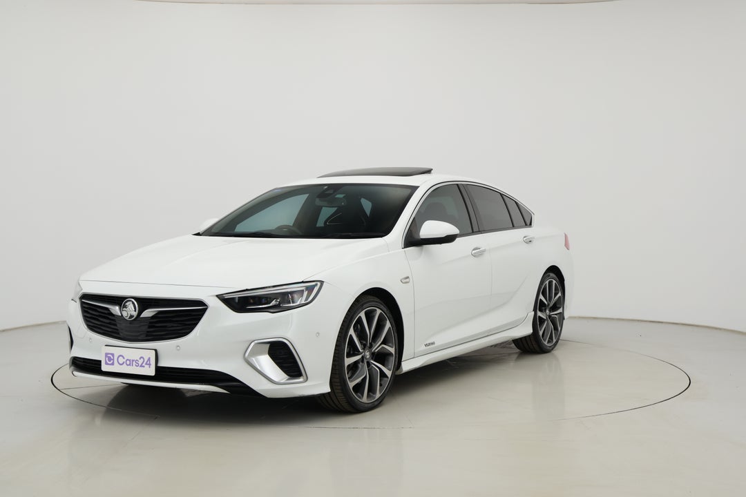 2018 Holden Commodore Vxr, Automatic, 116696 km, Left Front Diagonal (45- Degree) View