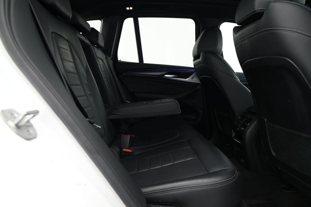 2022 BMW X3 xDrive30i M Sport, Automatic, 46507 km, Right Side Rear Door Cabin View