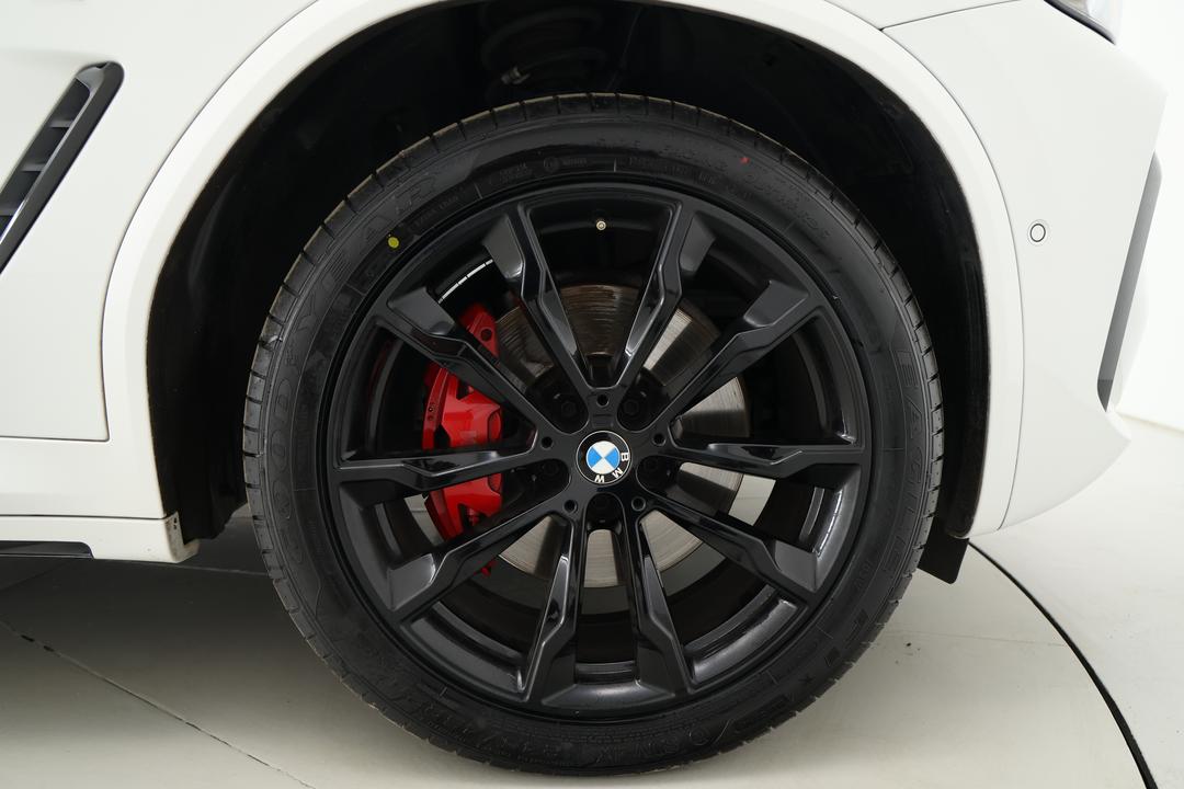2022 BMW X3 xDrive30i M Sport, Automatic, 46507 km, Right Front Wheel