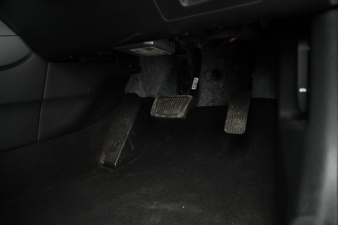 2019 Kia Seltos Sport (FWD), Automatic, 32775 km, Pedals and Footmat