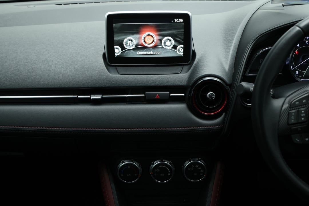 2016 Mazda CX-3 S Touring (FWD), Automatic, 170255 km, Center Console