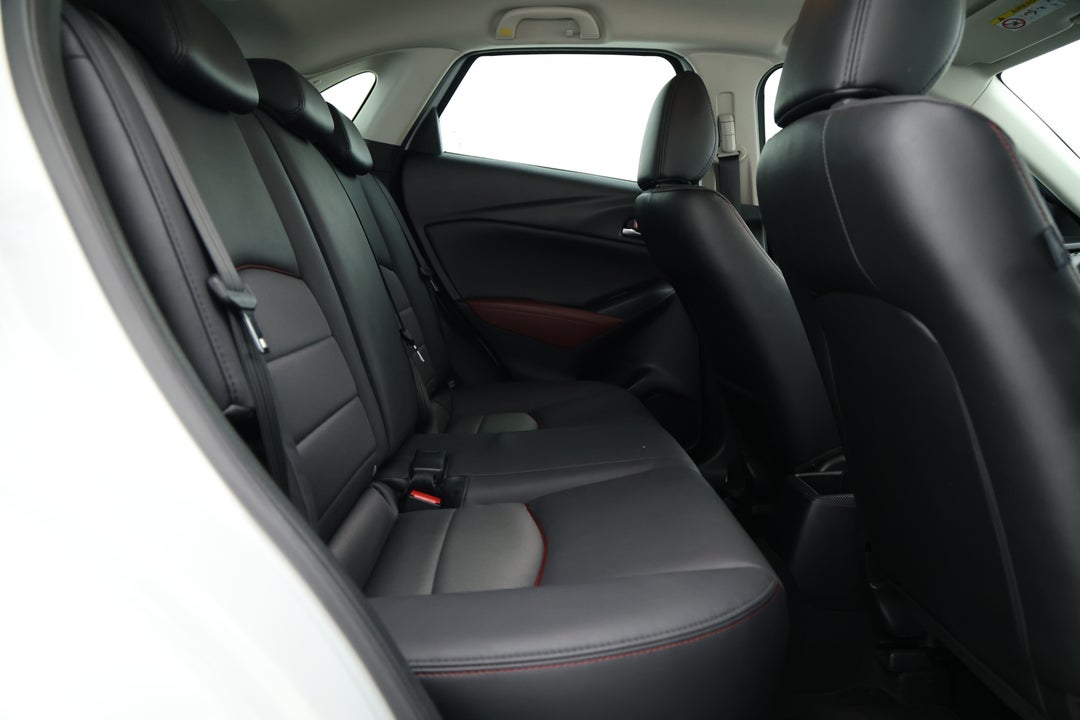 2016 Mazda CX-3 S Touring (FWD), Automatic, 170255 km, Right Side Rear Door Cabin View