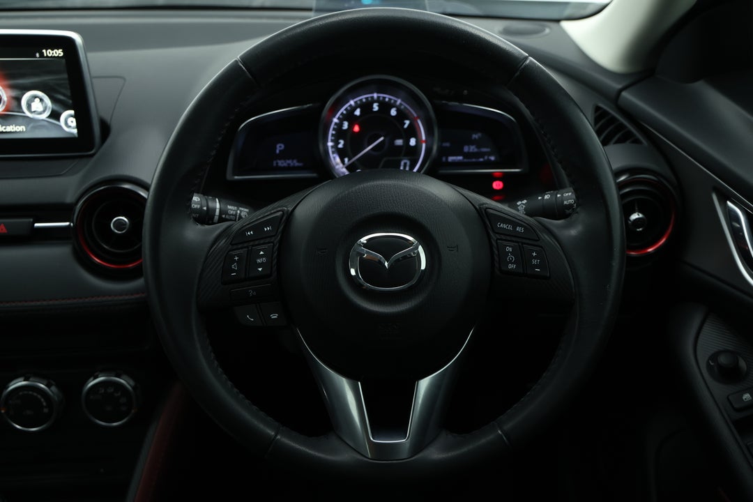 2016 Mazda CX-3 S Touring (FWD), Automatic, 170255 km, Steering Wheel Close-up