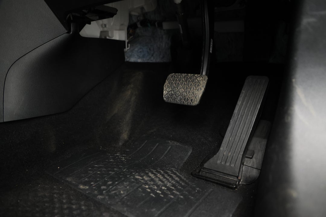 2016 Mazda CX-3 S Touring (FWD), Automatic, 170255 km, Pedals and Footmat