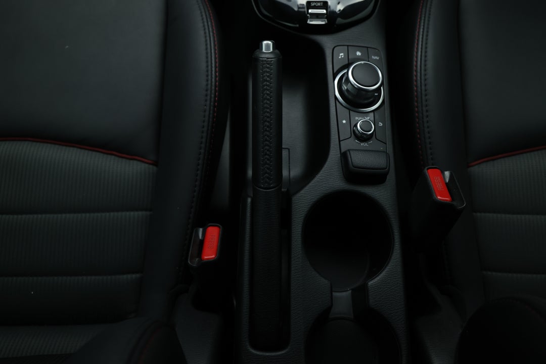 2016 Mazda CX-3 S Touring (FWD), Automatic, 170255 km, Handbrake