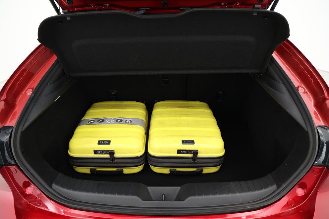 2024 Mazda 3 G20 Evolve, Automatic, 17815 km, Boot Inside View with Luggage