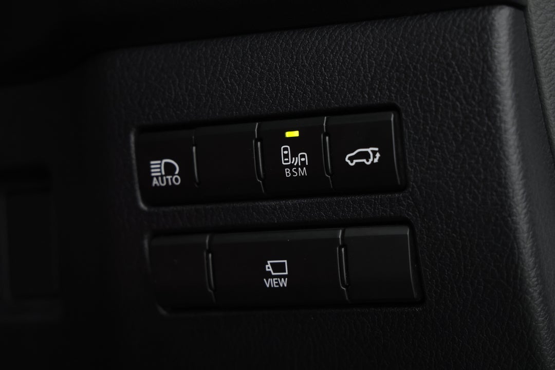 2018 Lexus Nx300 F-sport (FWD), Automatic, 101372 km, Utility Switches/Buttons