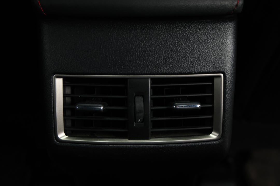 2018 Lexus Nx300 F-sport (FWD), Automatic, 101372 km, Rear A/C Vent