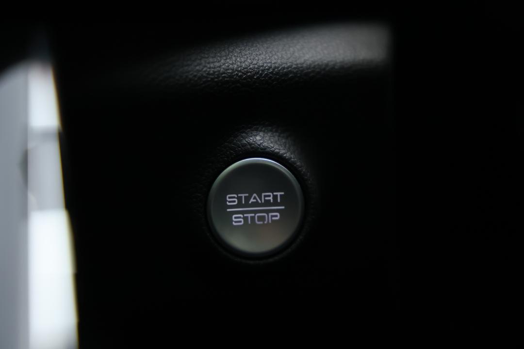 2023 GWM Haval H6 Ultra Hybrid, Automatic, 25972 km, Center Console