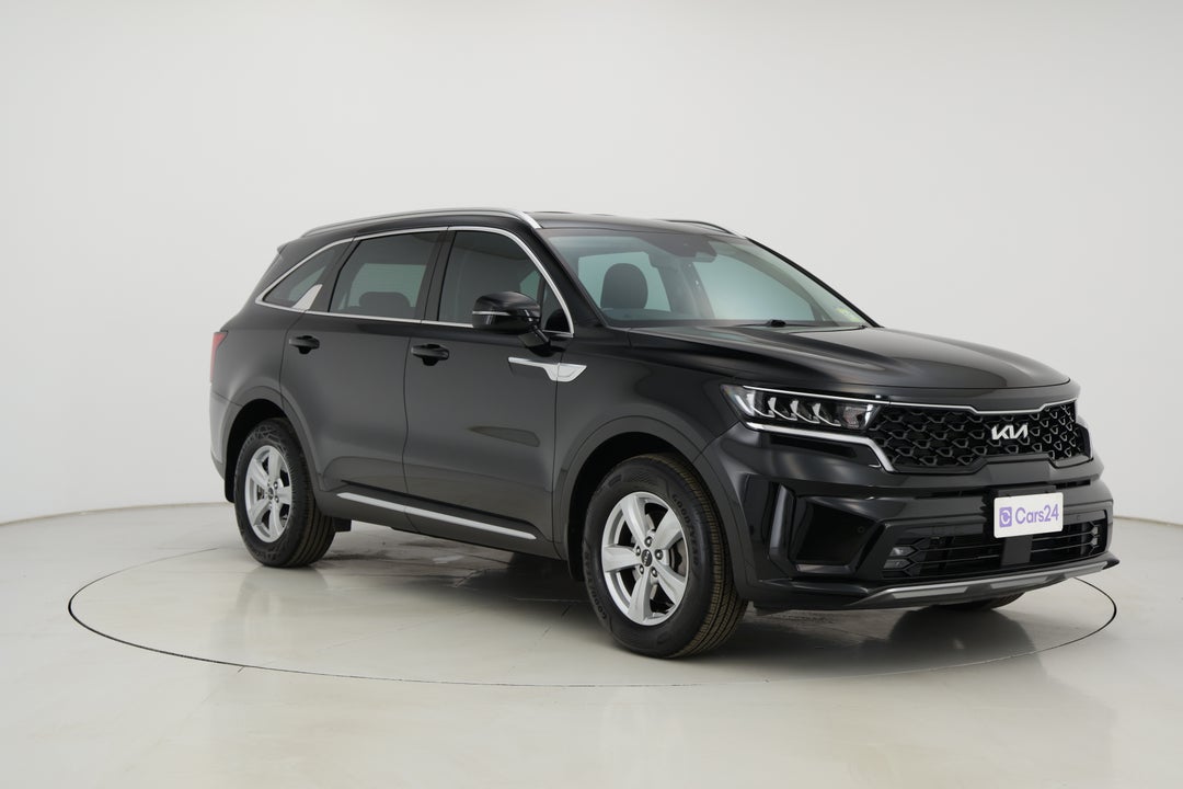 2023 Kia Sorento S 7 Seat, Automatic, 27993 km, Right Front Diagonal (45- Degree) View